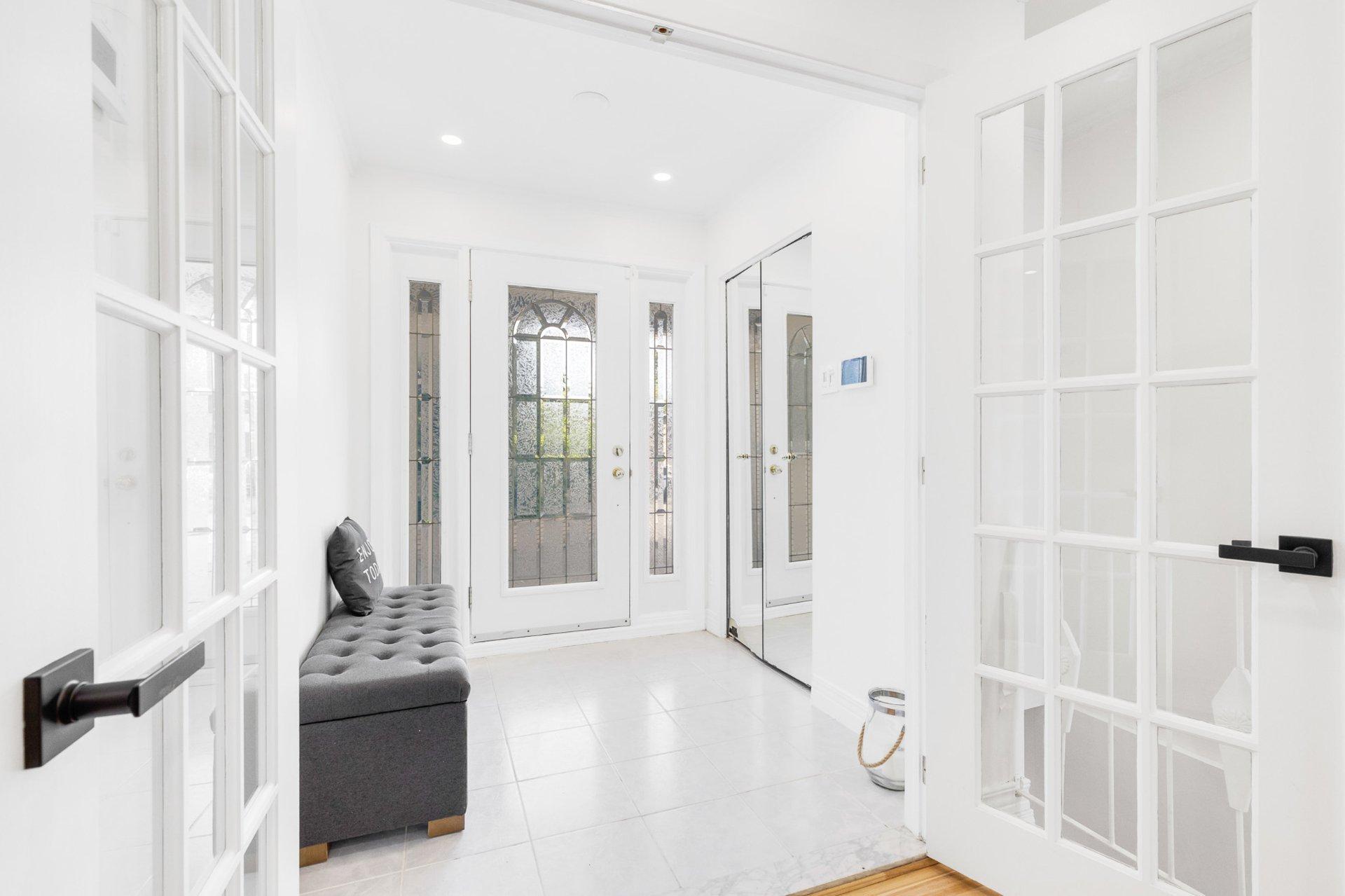 









129


Rue Wilson

,
Dollard-des-Ormeaux,




QC
H9A1W7

