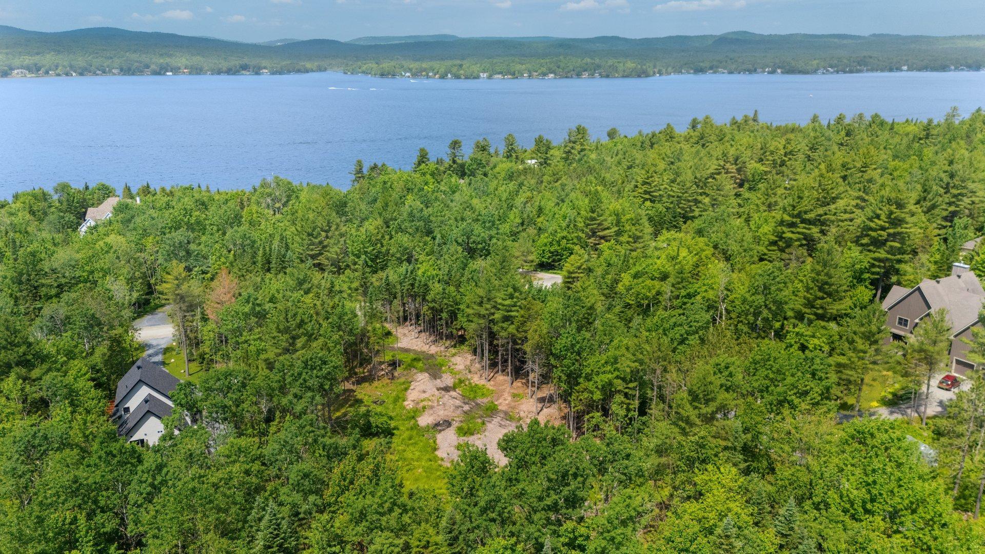









235


Ch. du Domaine

,
Saint-Denis-de-Brompton,







QC
J0B2P0

