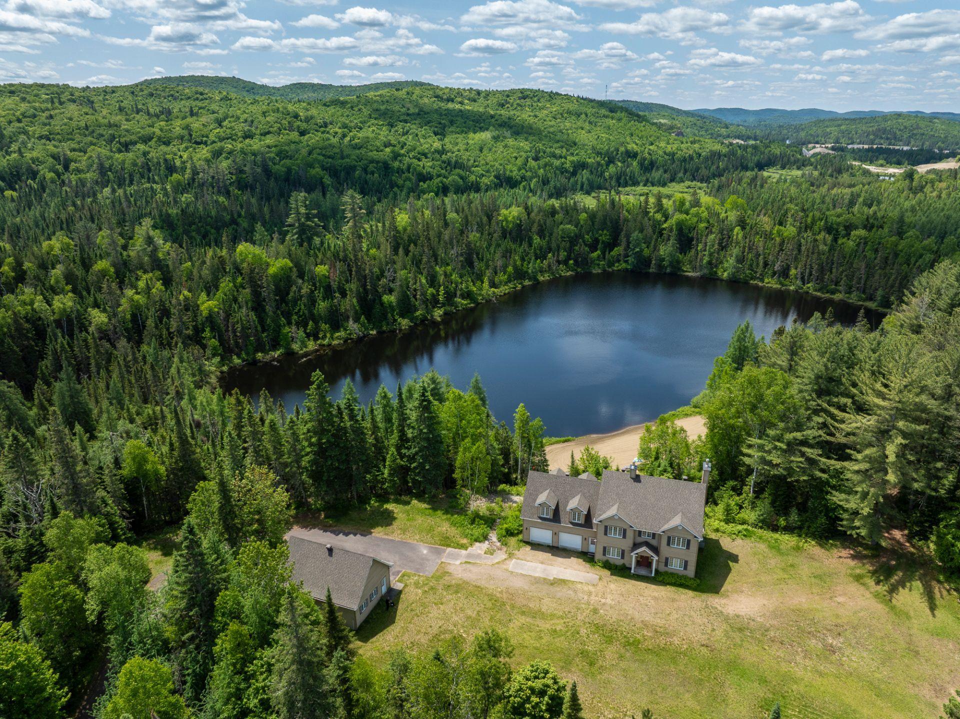 









356


Ch. de Ste-Lucie

,
Sainte-Lucie-des-Laurentides,




QC
J0T2J0

