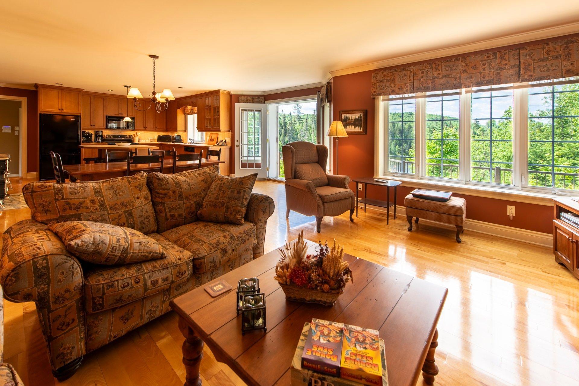 









356


Ch. de Ste-Lucie

,
Sainte-Lucie-des-Laurentides,




QC
J0T2J0

