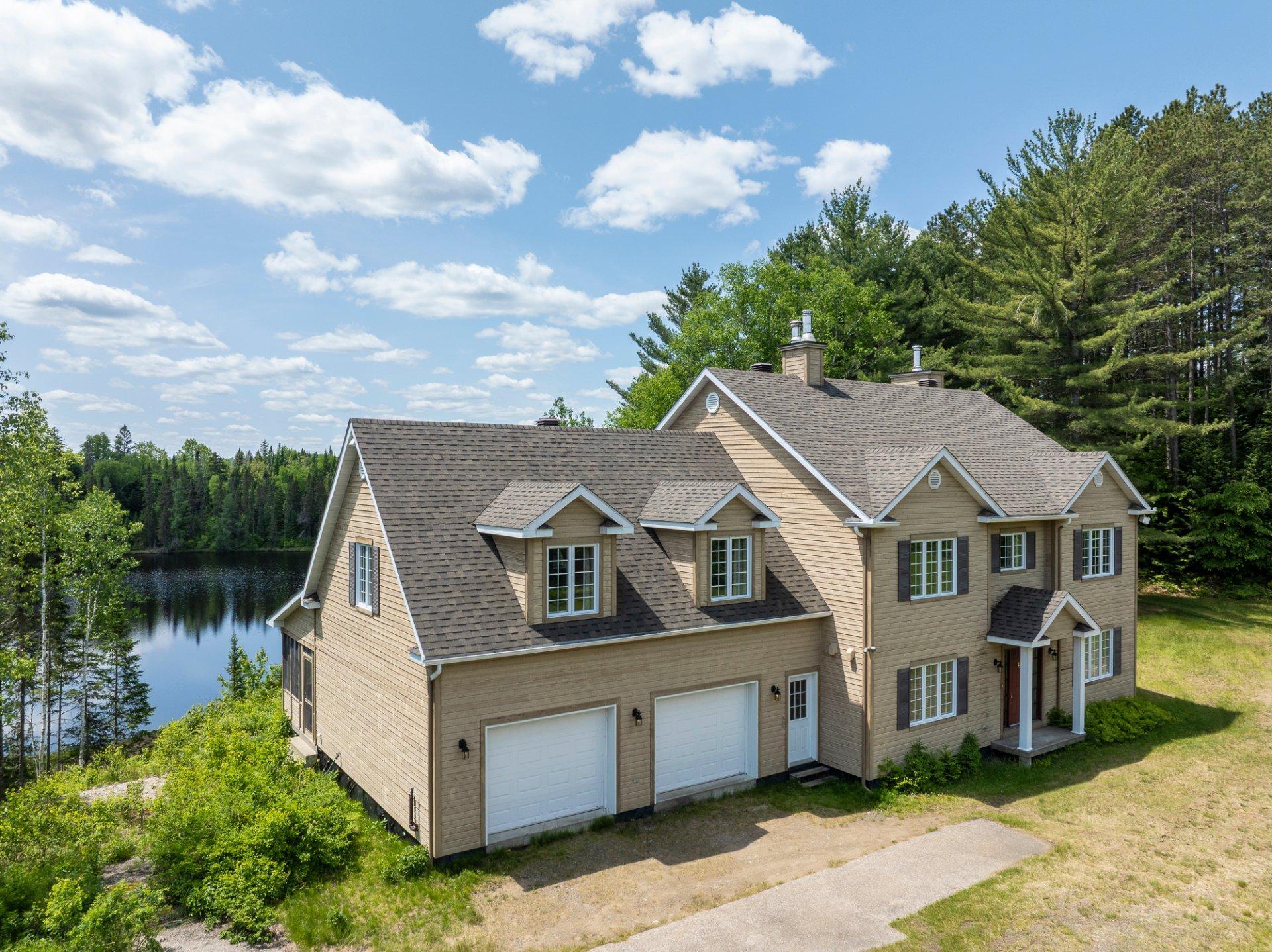 









356


Ch. de Ste-Lucie

,
Sainte-Lucie-des-Laurentides,




QC
J0T2J0

