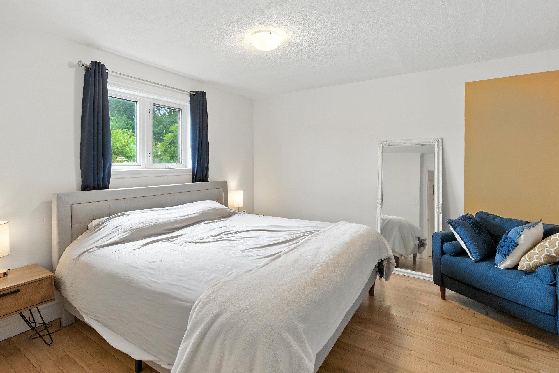 









1466


Rue Bernier

,
Saint-Jean-sur-Richelieu,




QC
J2W1G1

