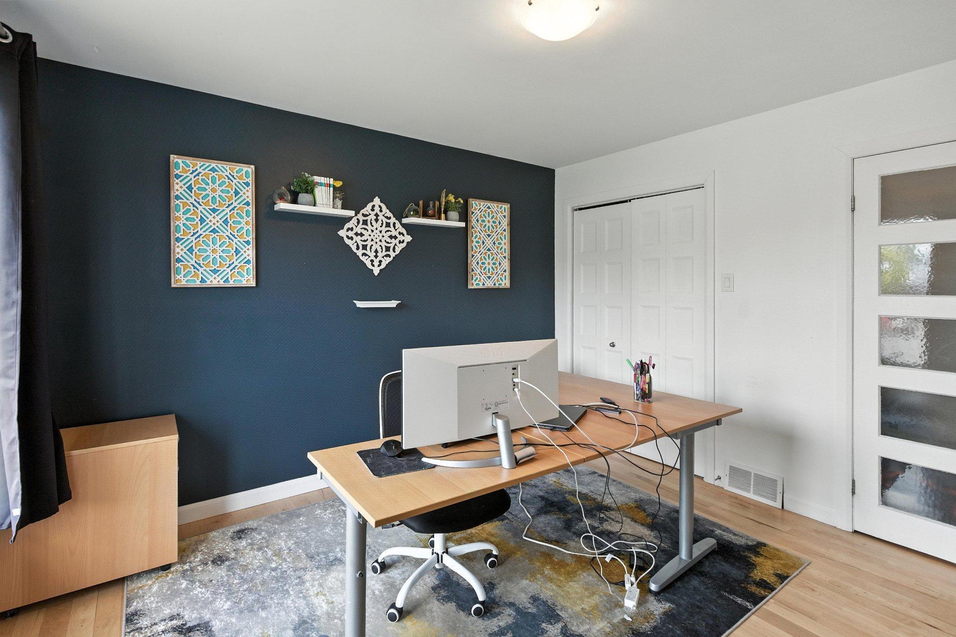 









1466


Rue Bernier

,
Saint-Jean-sur-Richelieu,




QC
J2W1G1

