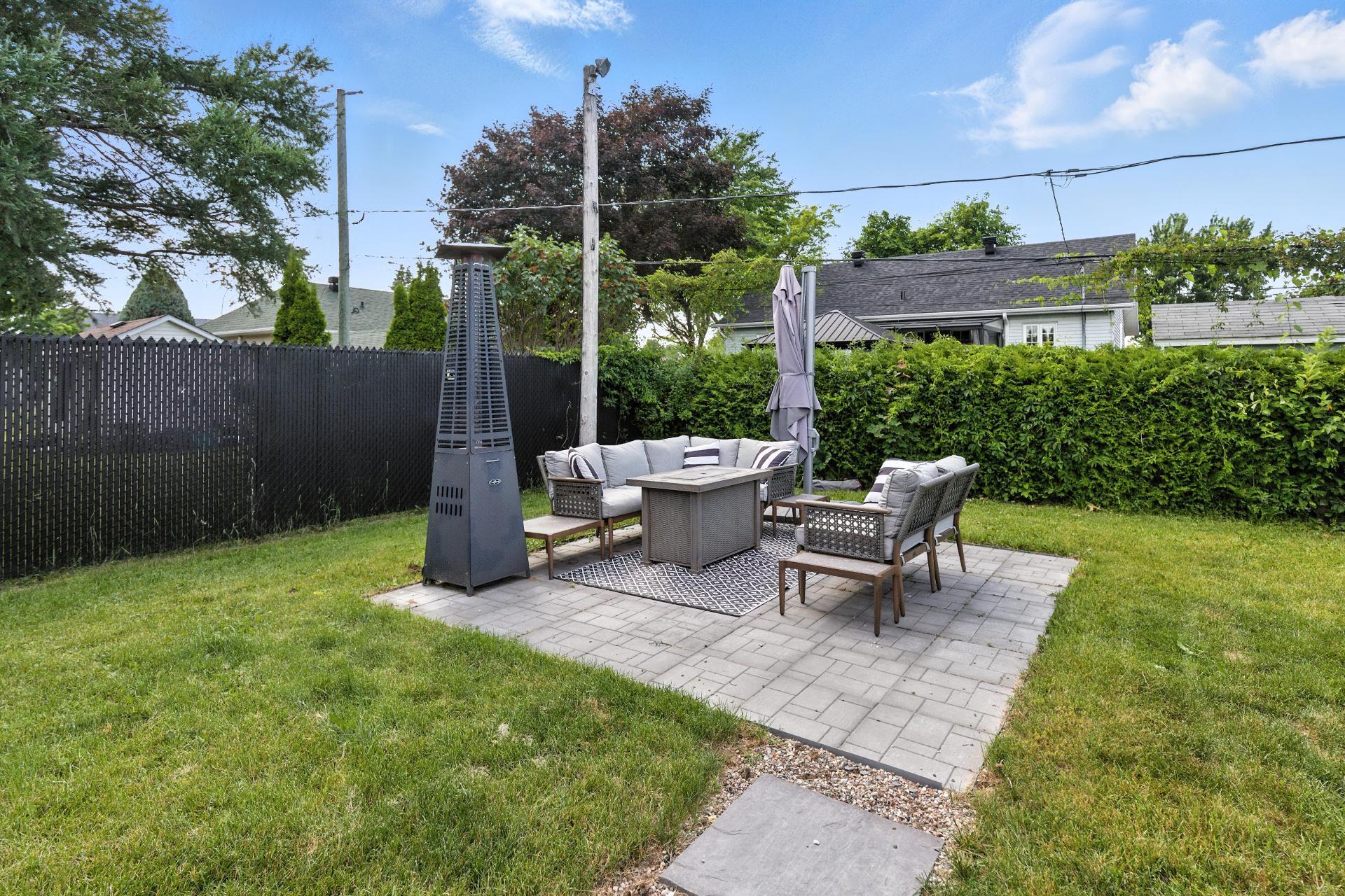 









1466


Rue Bernier

,
Saint-Jean-sur-Richelieu,




QC
J2W1G1

