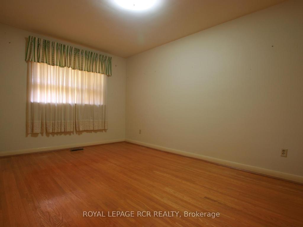









69


Neames

Crescent,
Toronto,




ON
M3L 1K8

