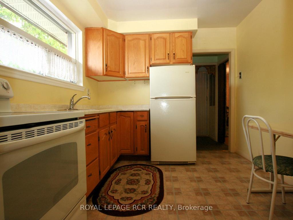 









69


Neames

Crescent,
Toronto,




ON
M3L 1K8

