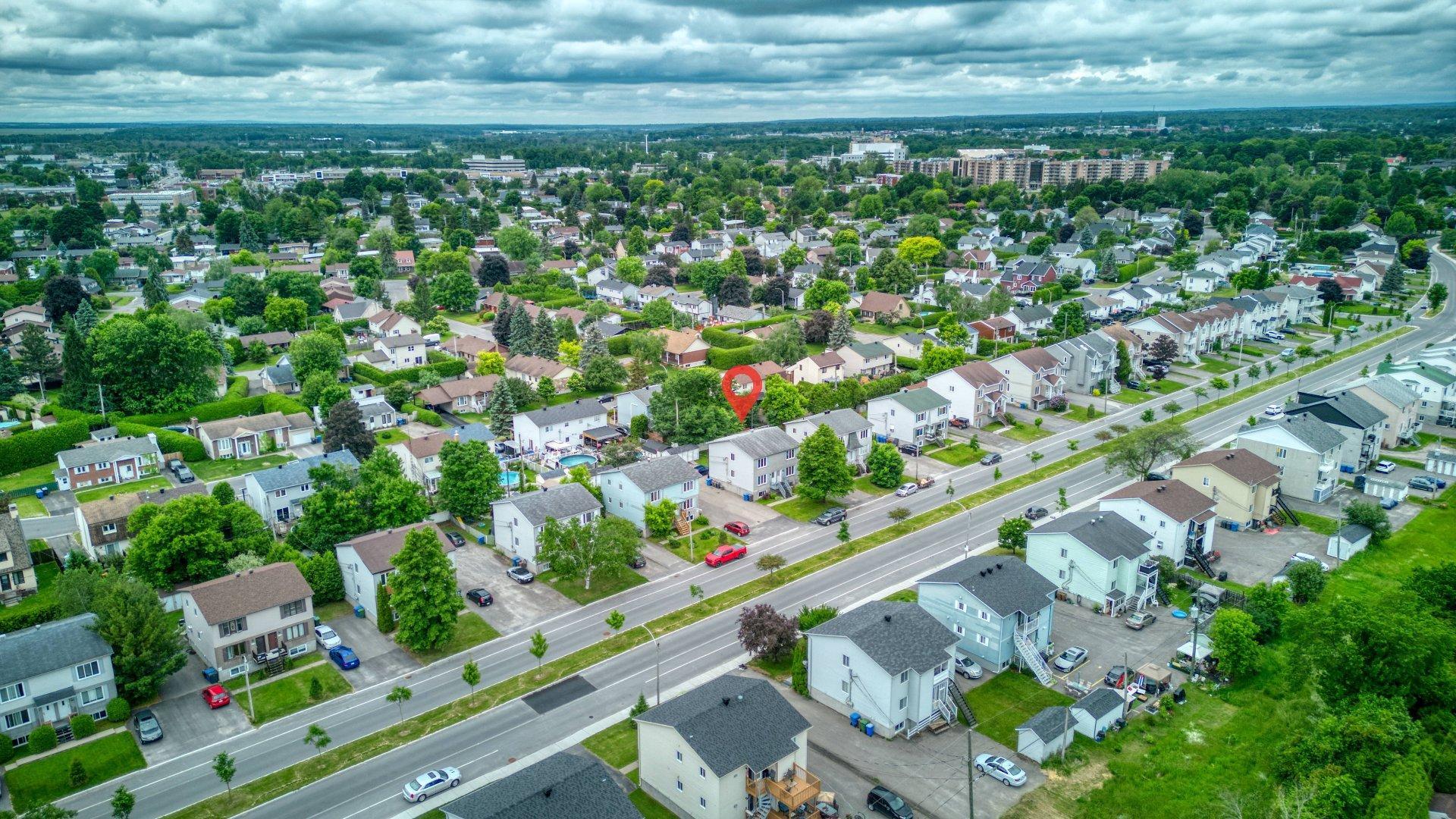 









490

 - 496


Av. du Parc

,
Saint-Jérôme,




QC
J7Z6R5

