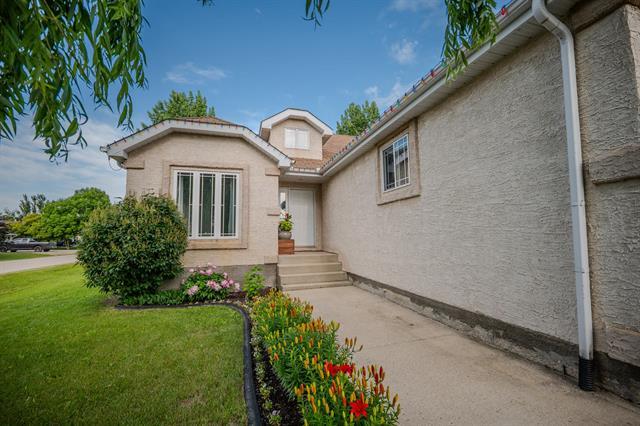 









52


South Park

DR,
Niverville,




MB
R0A 1E0

