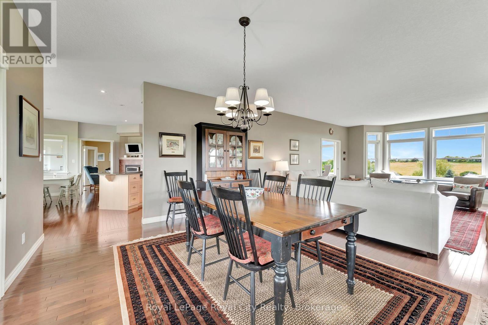 












7122 GORE ROAD

,
Puslinch (Crieff/Aikensville/Killean),




Ontario
N0B2J0


