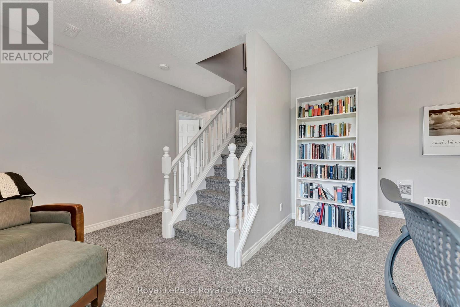 












7122 GORE ROAD

,
Puslinch (Crieff/Aikensville/Killean),




Ontario
N0B2J0

