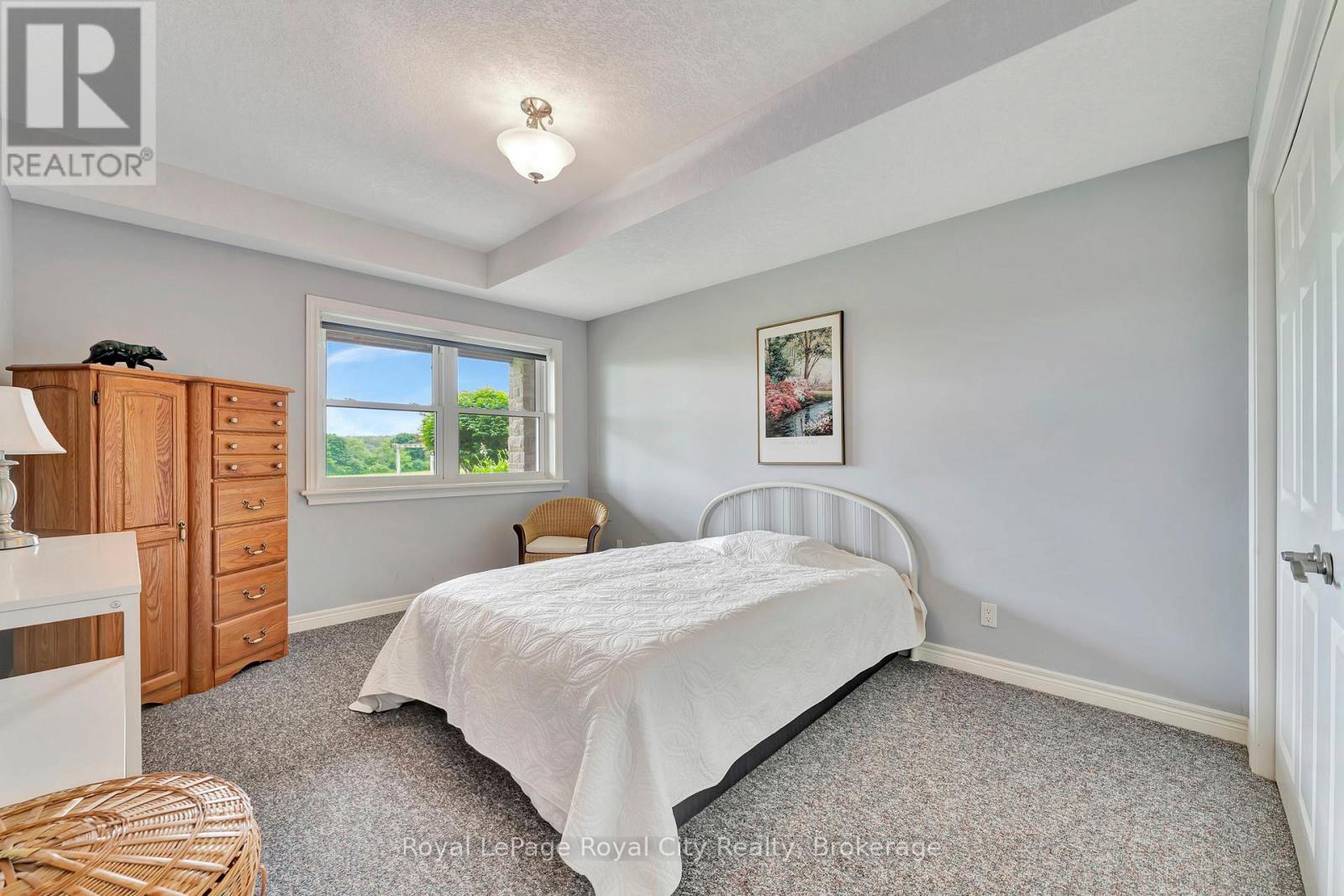 












7122 GORE ROAD

,
Puslinch (Crieff/Aikensville/Killean),




Ontario
N0B2J0

