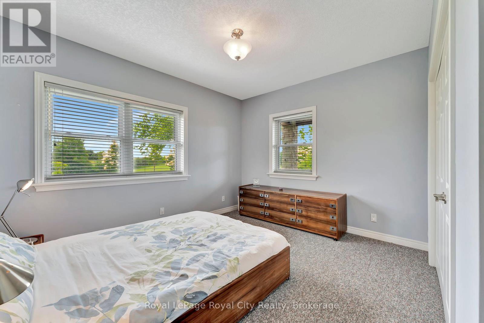 












7122 GORE ROAD

,
Puslinch (Crieff/Aikensville/Killean),




Ontario
N0B2J0

