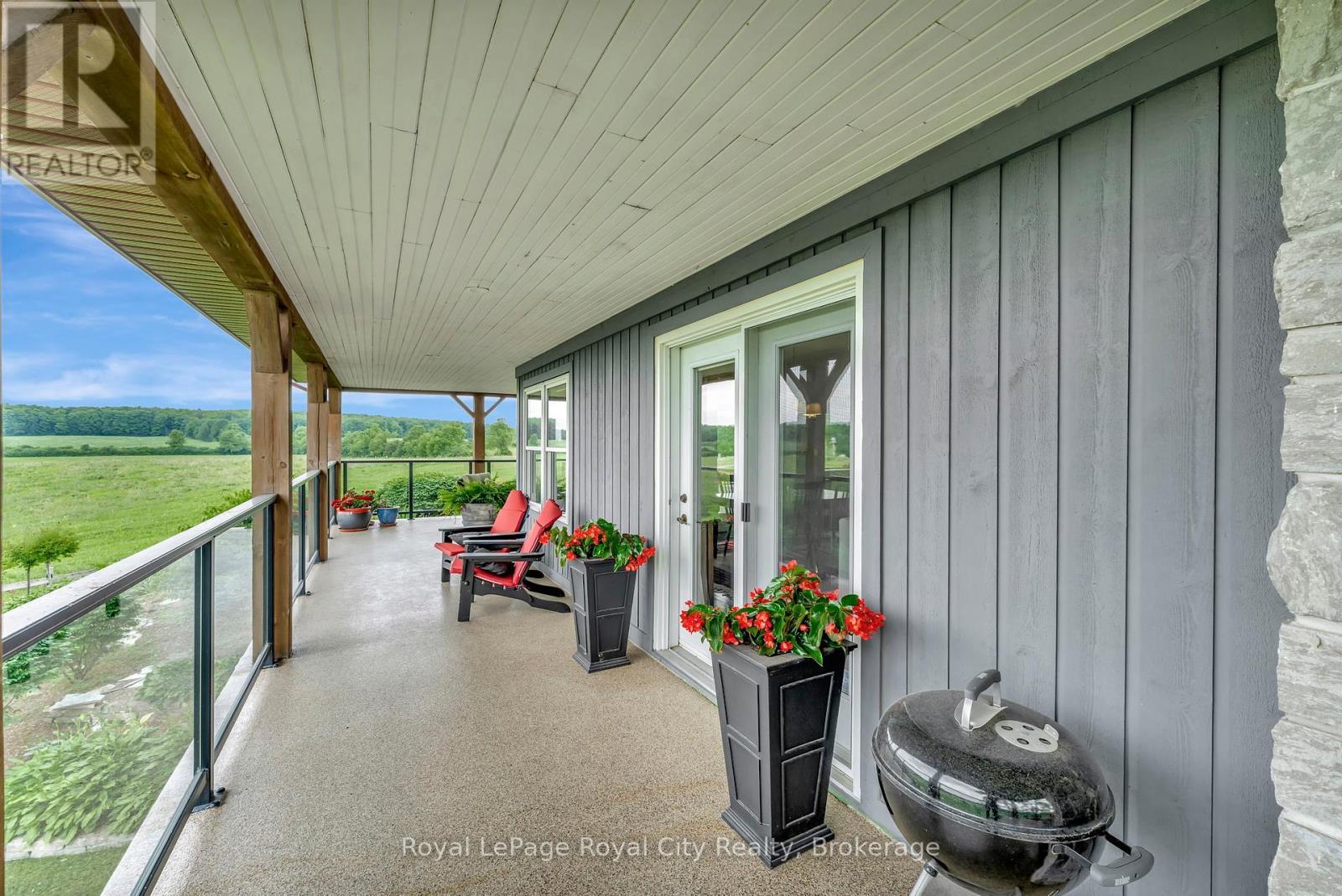 












7122 GORE ROAD

,
Puslinch (Crieff/Aikensville/Killean),




Ontario
N0B2J0

