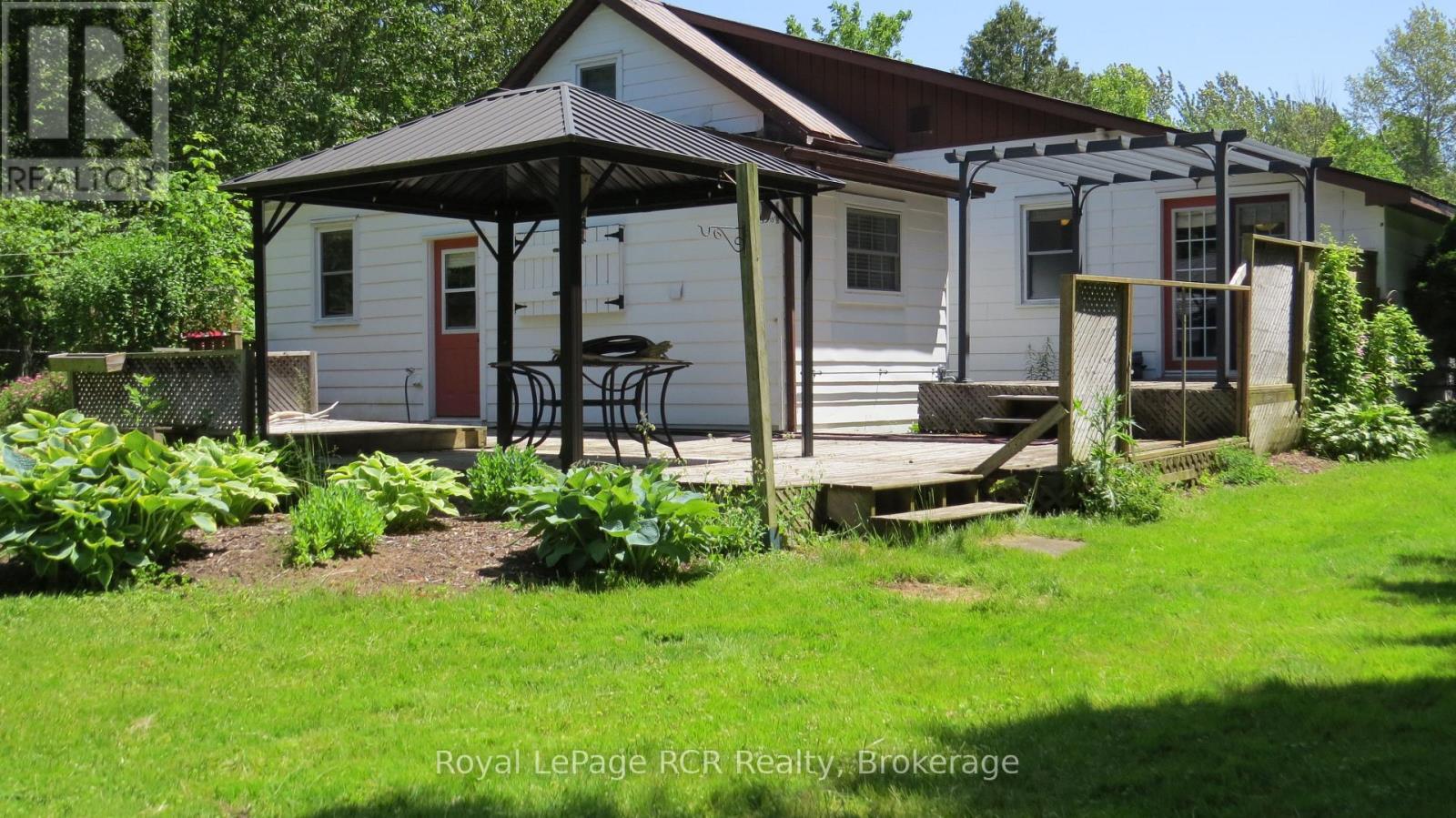 












164 EDWARD STREET

,
Saugeen Shores,




Ontario
N0H2L0

