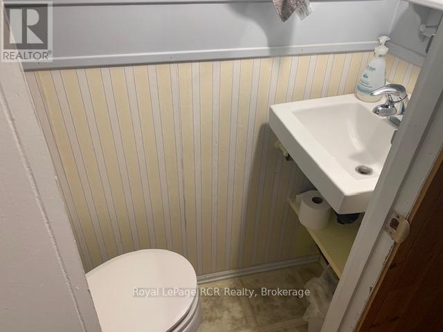 












164 EDWARD STREET

,
Saugeen Shores,




Ontario
N0H2L0

