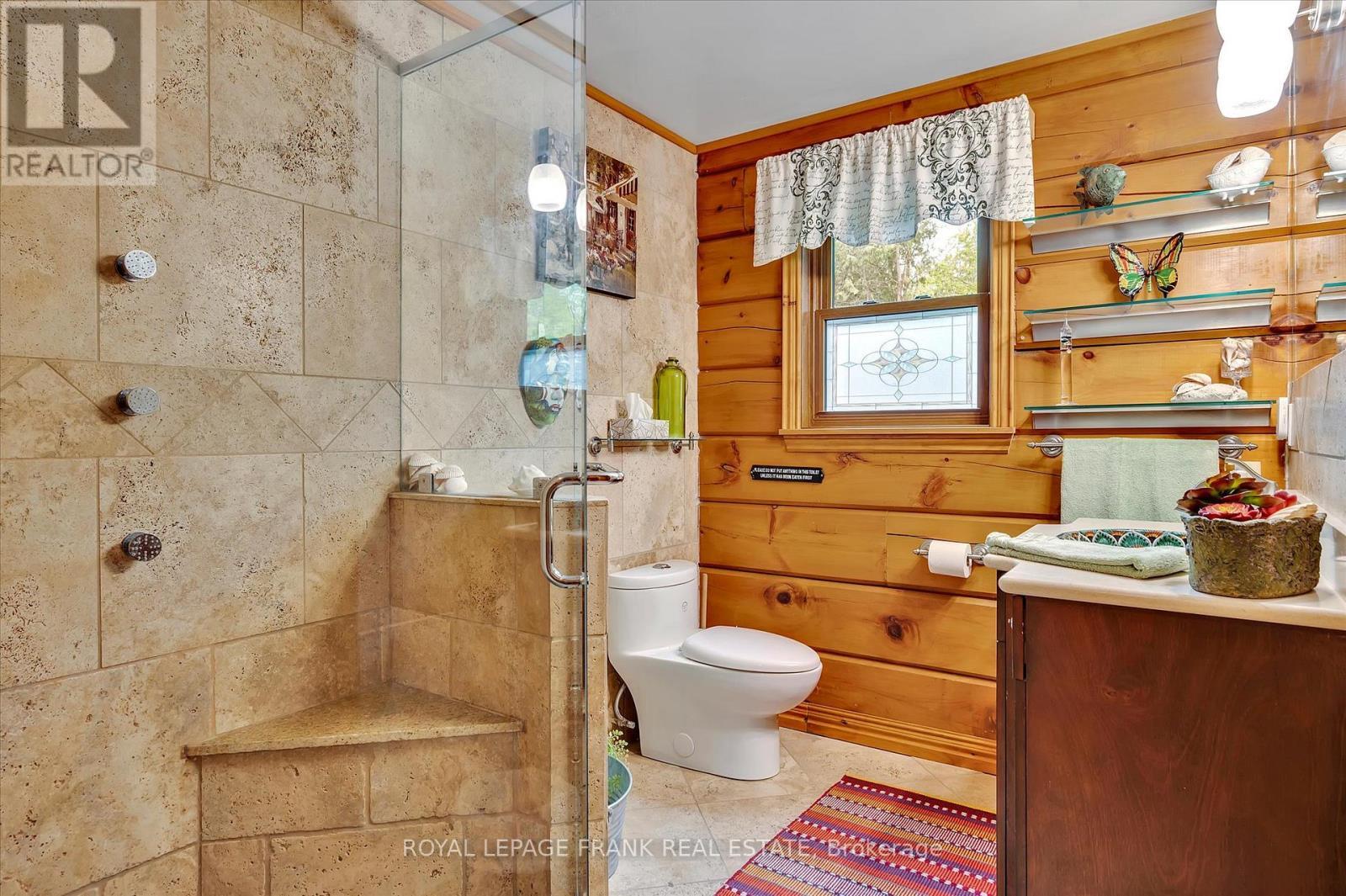 












124 FIRE ROUTE 66

,
Trent Lakes,




Ontario
K0L2J0


