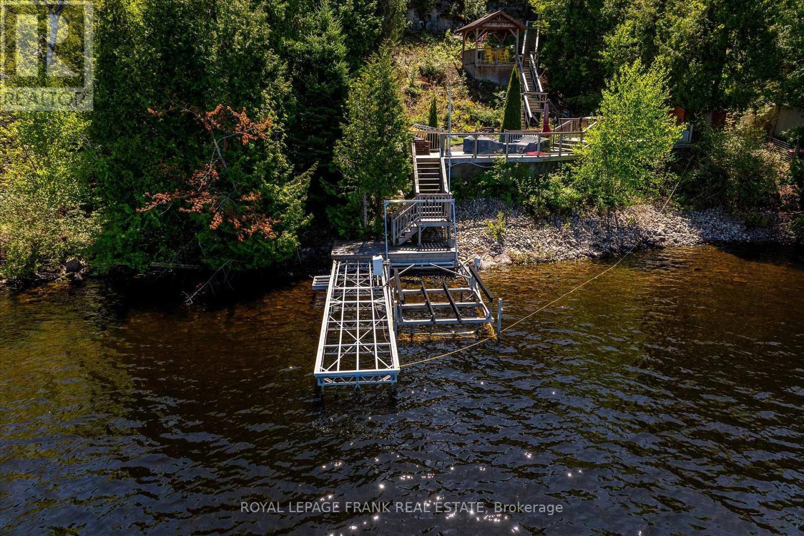 












124 FIRE ROUTE 66

,
Trent Lakes,




Ontario
K0L2J0

