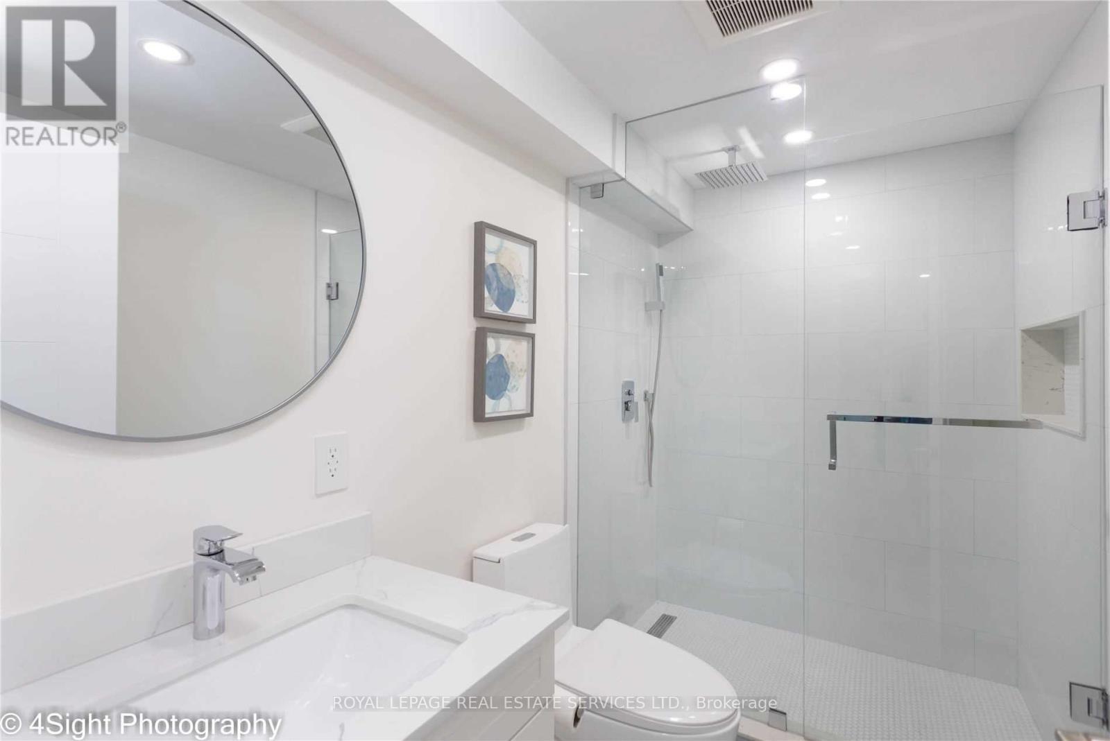 












47 - 1055 SHAWNMARR ROAD

,
Mississauga,




Ontario
L5H3V2

