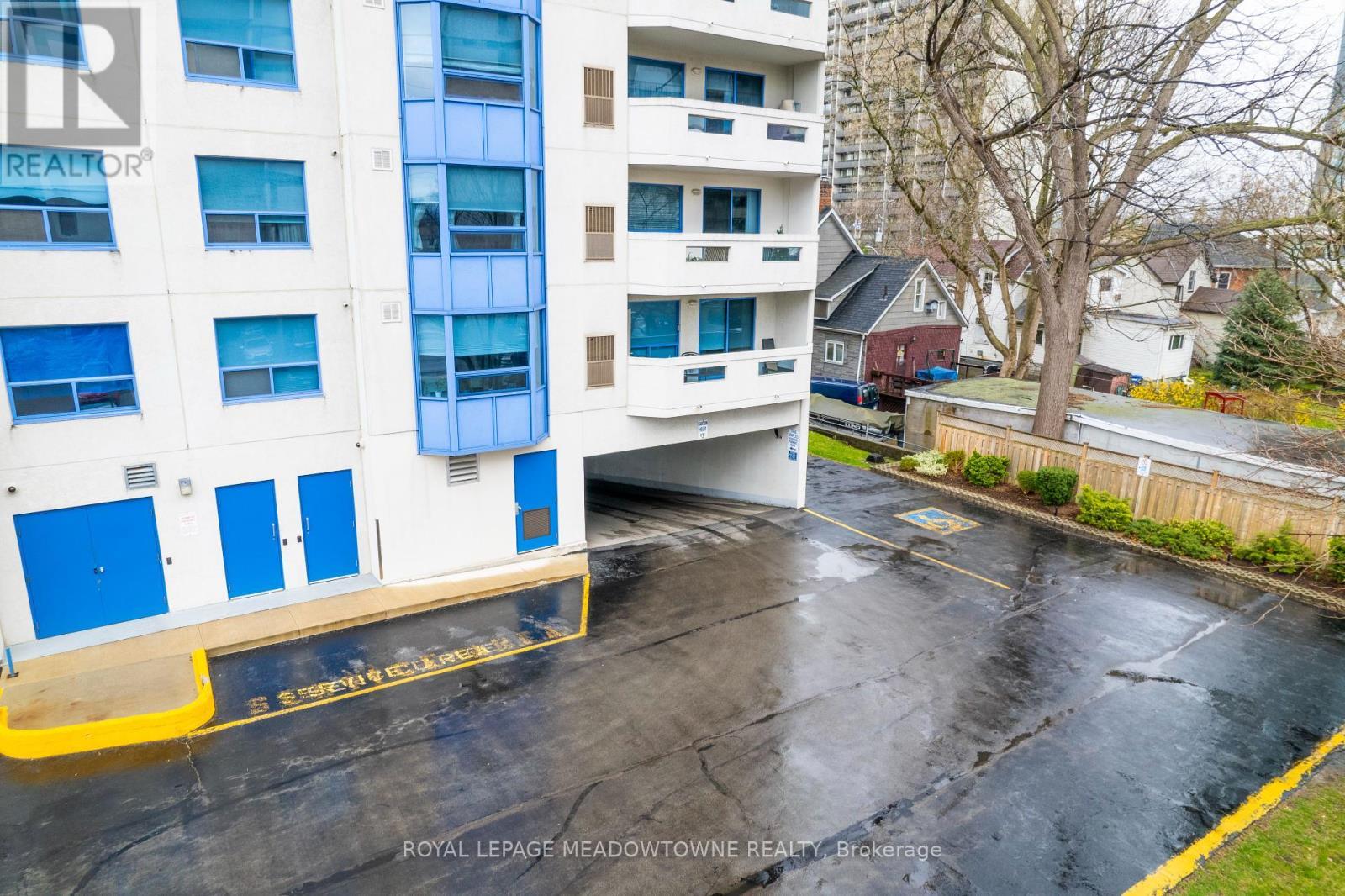 












304 - 1272 ONTARIO STREET

,
Burlington,




Ontario
L7S2L8

