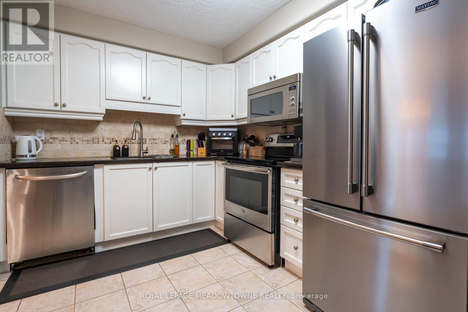 












304 - 1272 ONTARIO STREET

,
Burlington,




Ontario
L7S2L8

