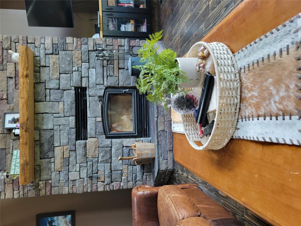 









6320


Robert

Road,
Jaffray,




BC
V0B 1T0

