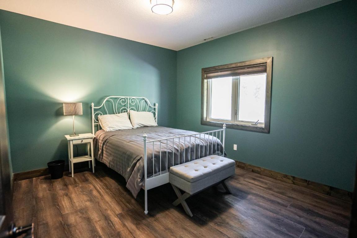 









6320


Robert

Road,
Jaffray,




BC
V0B 1T0


