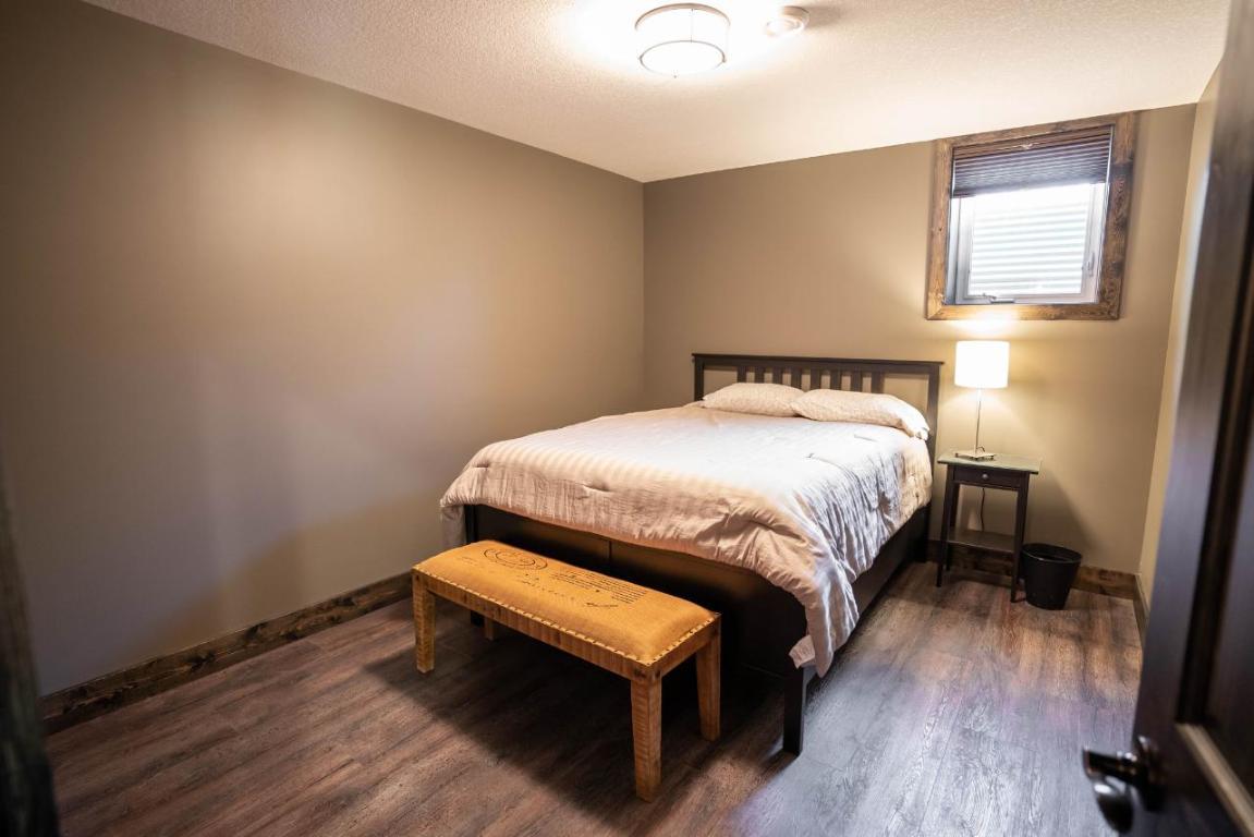 









6320


Robert

Road,
Jaffray,




BC
V0B 1T0

