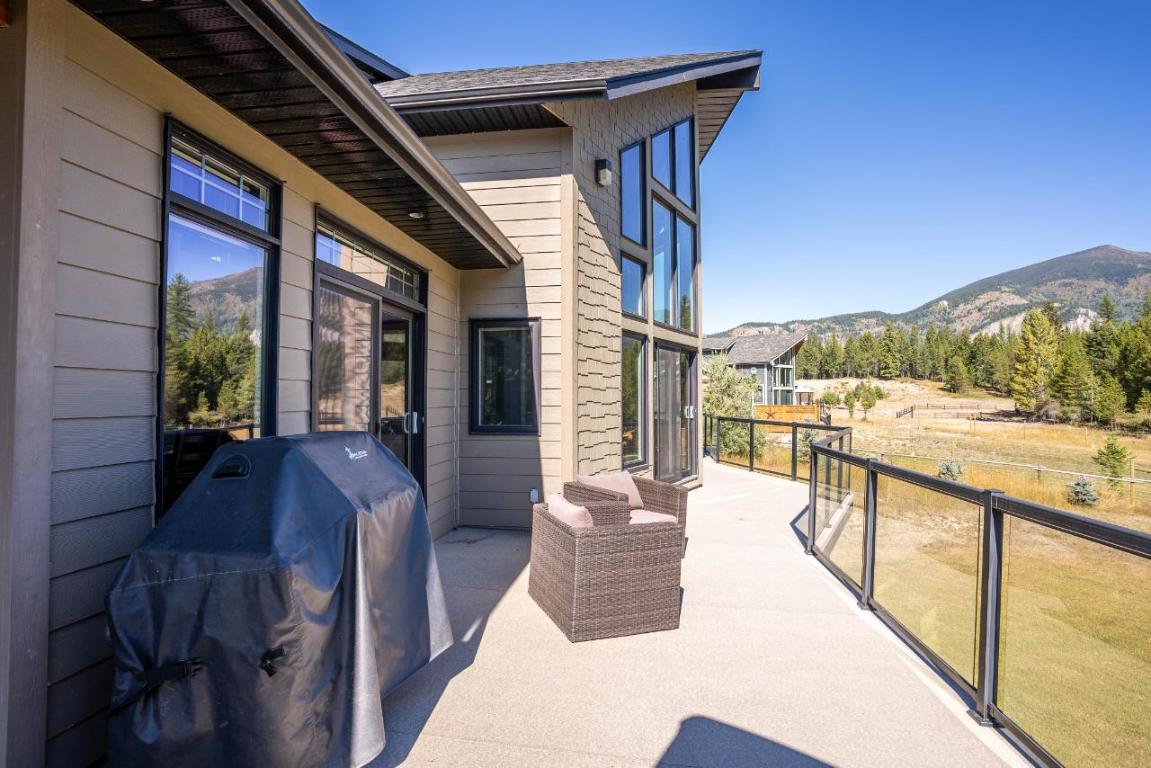 









6320


Robert

Road,
Jaffray,




BC
V0B 1T0

