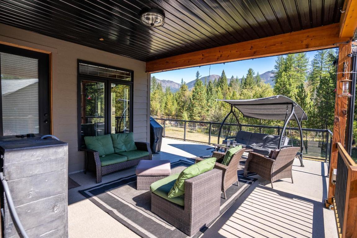 









6320


Robert

Road,
Jaffray,




BC
V0B 1T0

