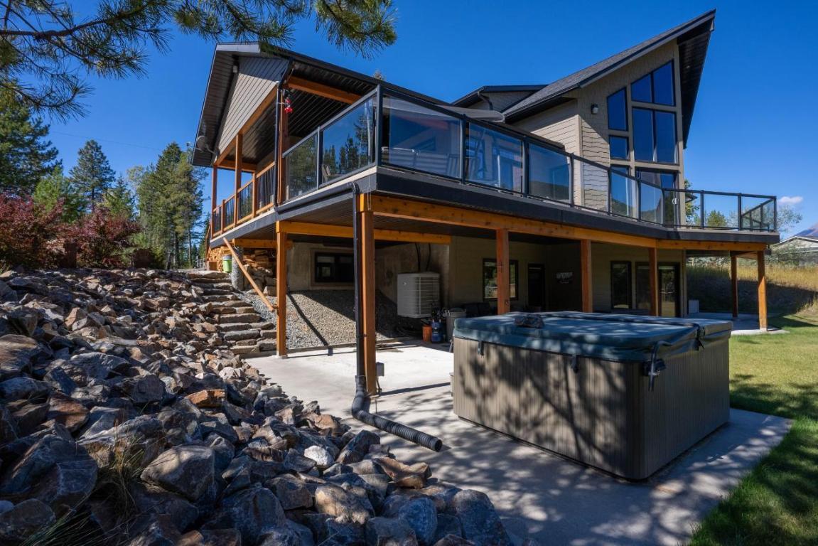 









6320


Robert

Road,
Jaffray,




BC
V0B 1T0

