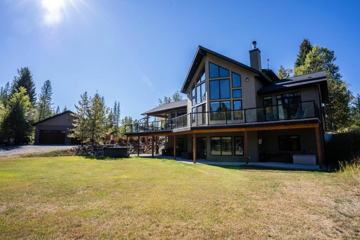 









6320


Robert

Road,
Jaffray,




BC
V0B 1T0

