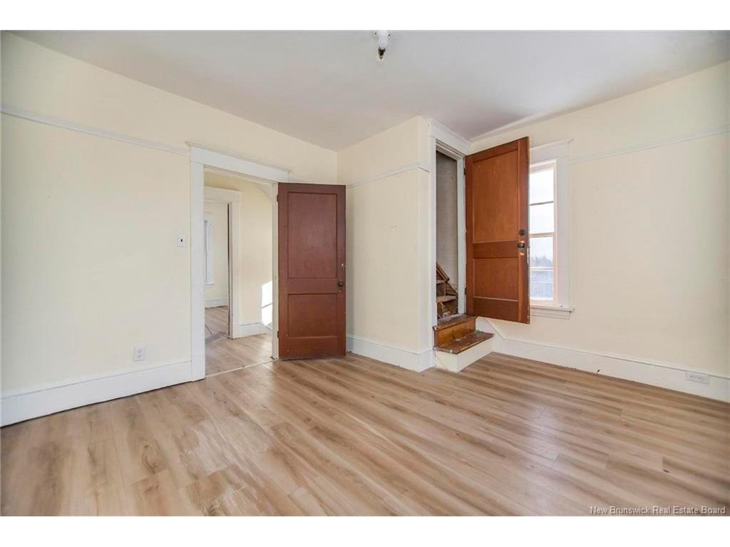 









326


La Vallee

,
Memramcook,




NB
E4K 3E3

