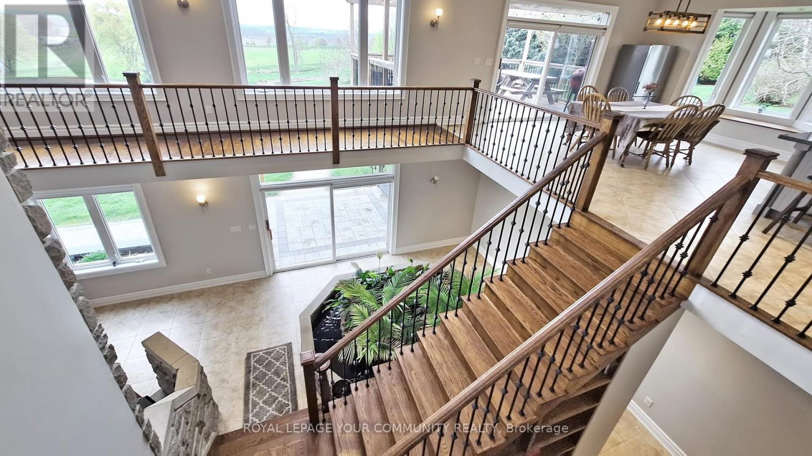 












4499 SIDEROAD 15 SIDE ROAD

,
New Tecumseth,




Ontario
L0L1L0

