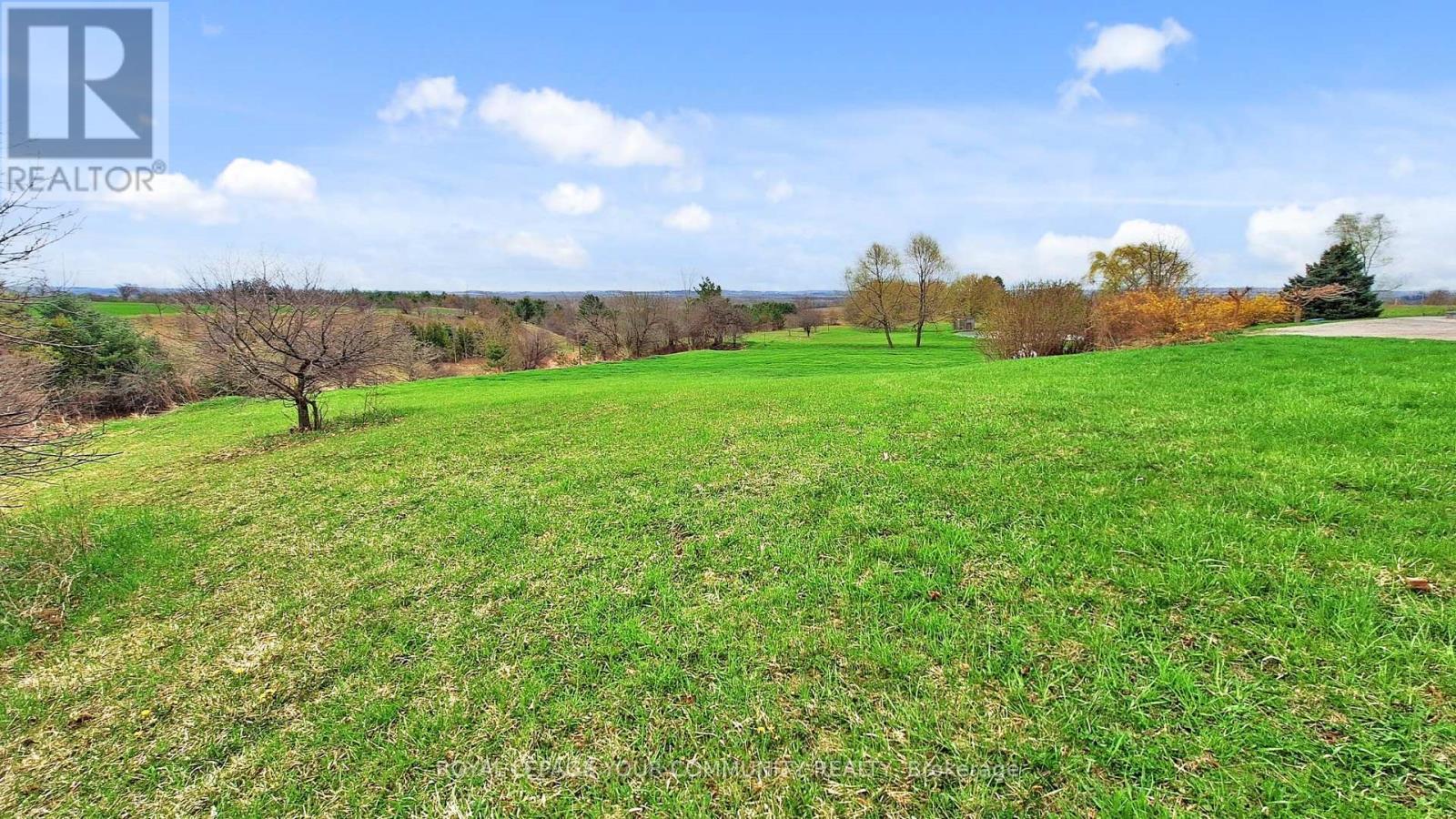 












4499 SIDEROAD 15 SIDE ROAD

,
New Tecumseth,




Ontario
L0L1L0


