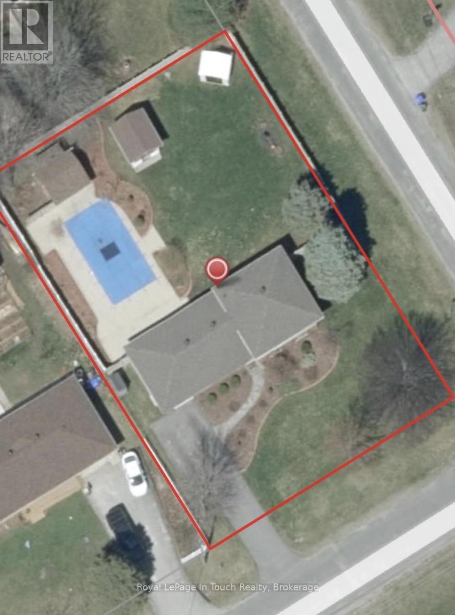 












14 MAPLEGATE ROAD

,
Tiny (Wyevale),




Ontario
L0L2T0

