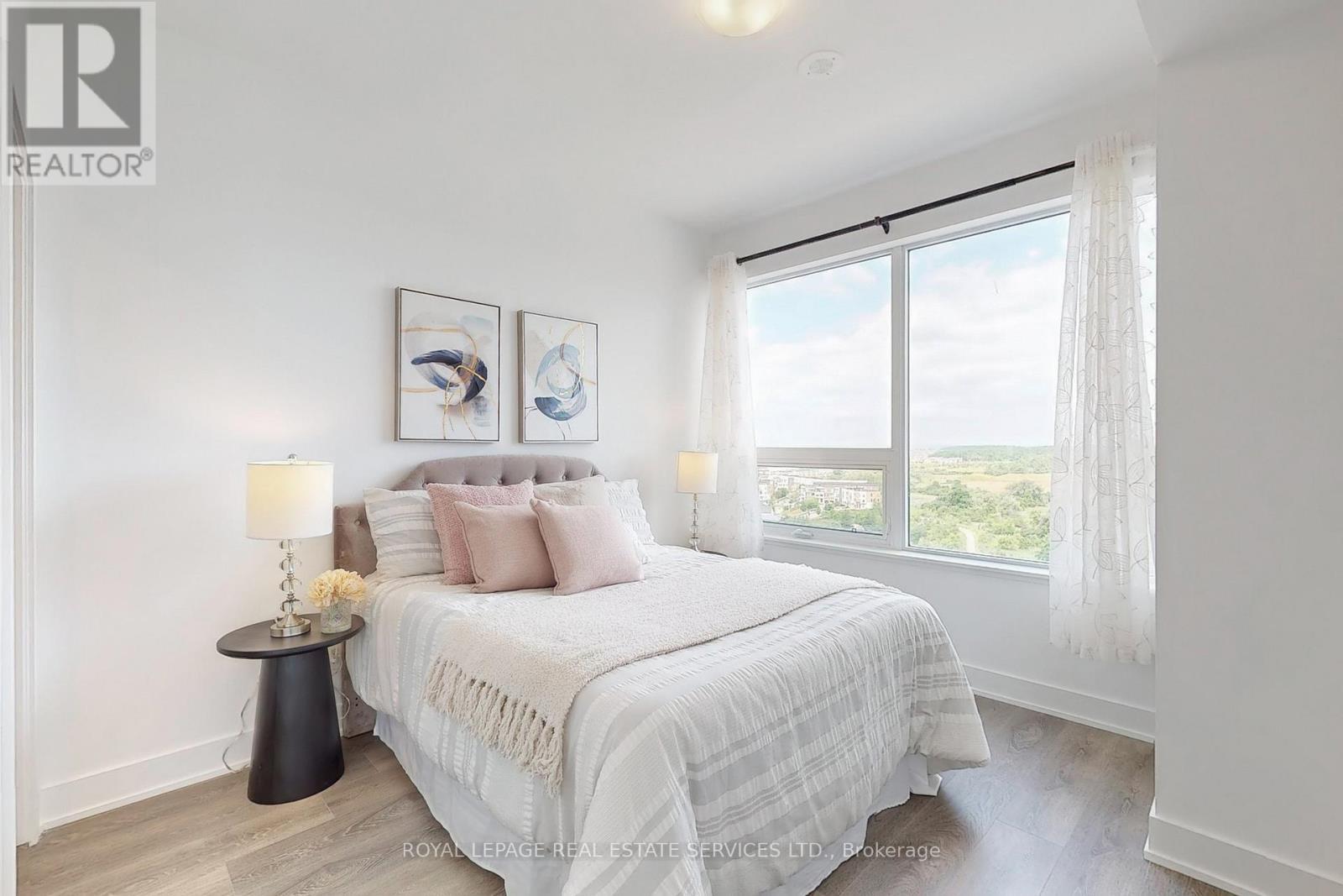 












1117 - 2489 TAUNTON ROAD

,
Oakville,




Ontario
L6H3R9


