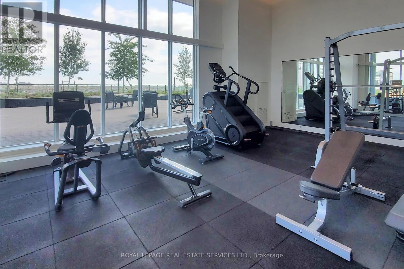 












1117 - 2489 TAUNTON ROAD

,
Oakville,




Ontario
L6H3R9


