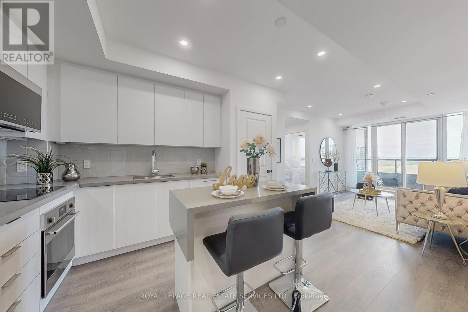 












1117 - 2489 TAUNTON ROAD

,
Oakville,




Ontario
L6H3R9

