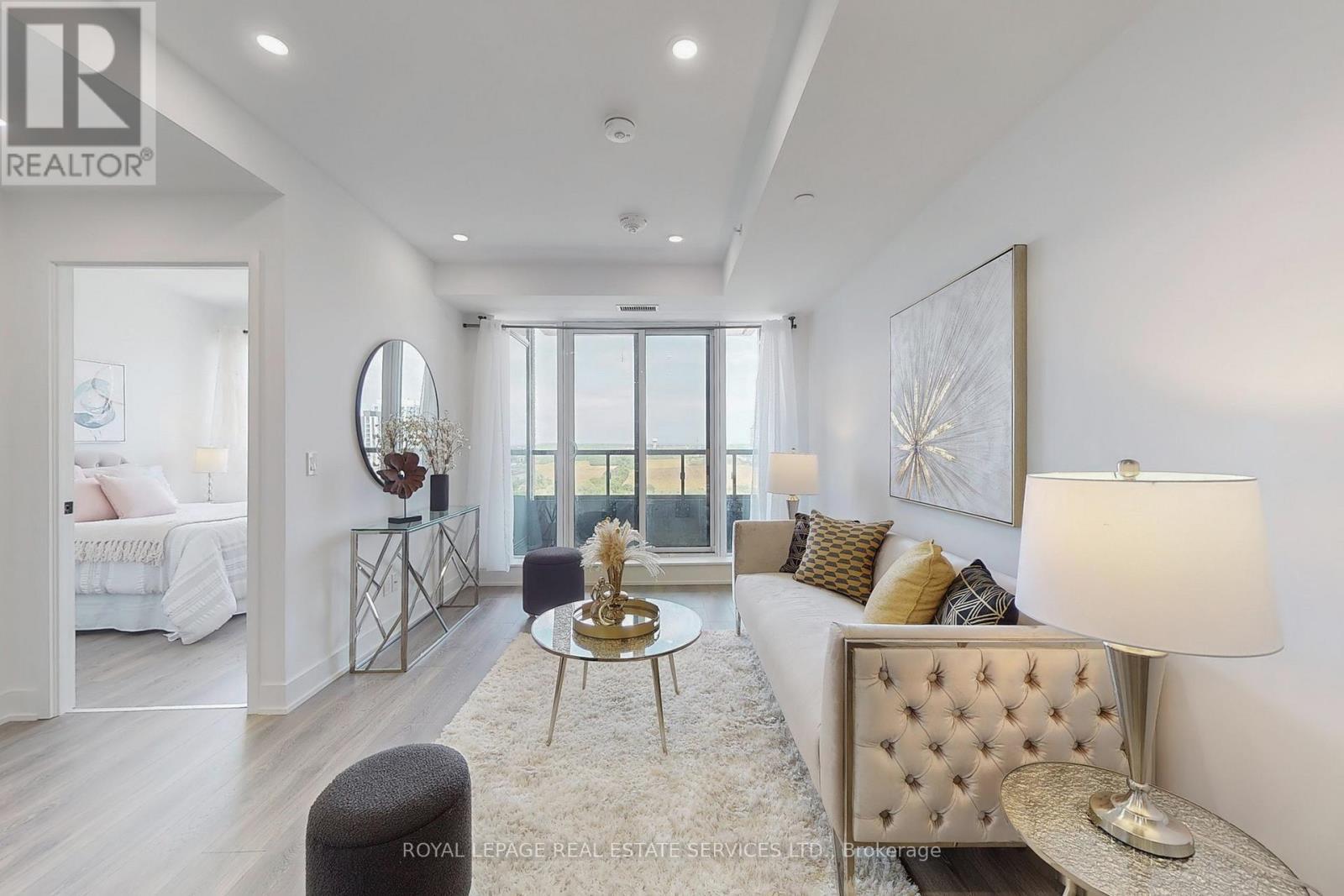 












1117 - 2489 TAUNTON ROAD

,
Oakville,




Ontario
L6H3R9

