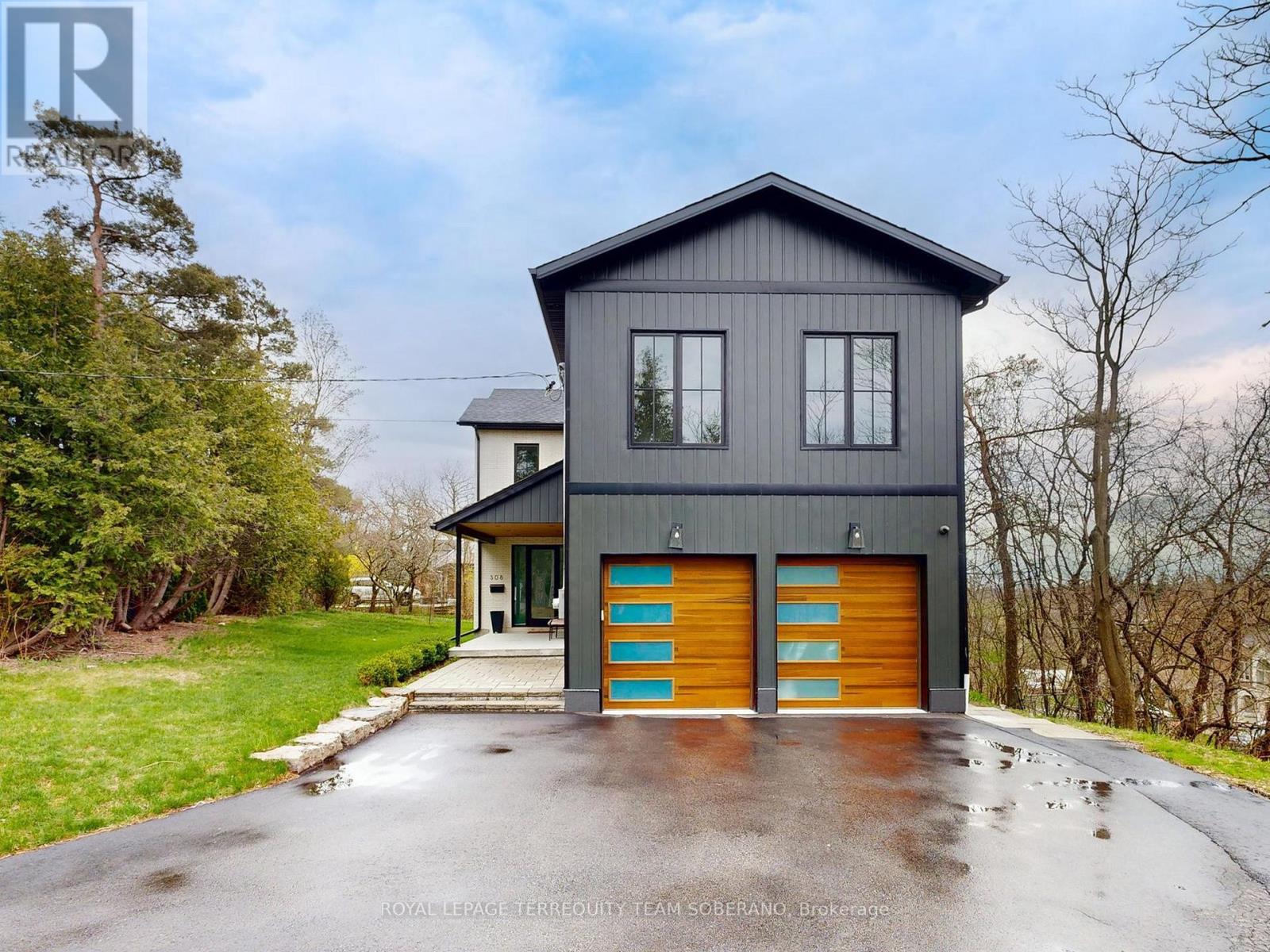 












308 RIDGEWOOD ROAD

,
Toronto,




Ontario
M1C2X2

