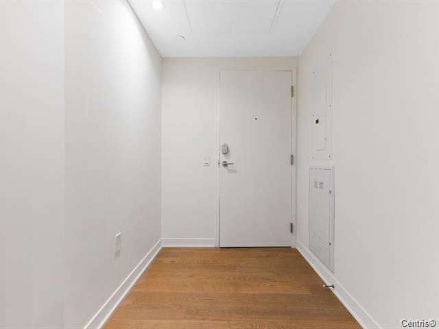 









360


Rue Mayor

, 1713,
Ville-Marie (Montréal),




QC
H3A0J4

