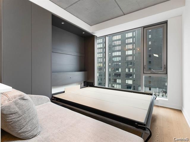 









360


Rue Mayor

, 1713,
Ville-Marie (Montréal),




QC
H3A0J4

