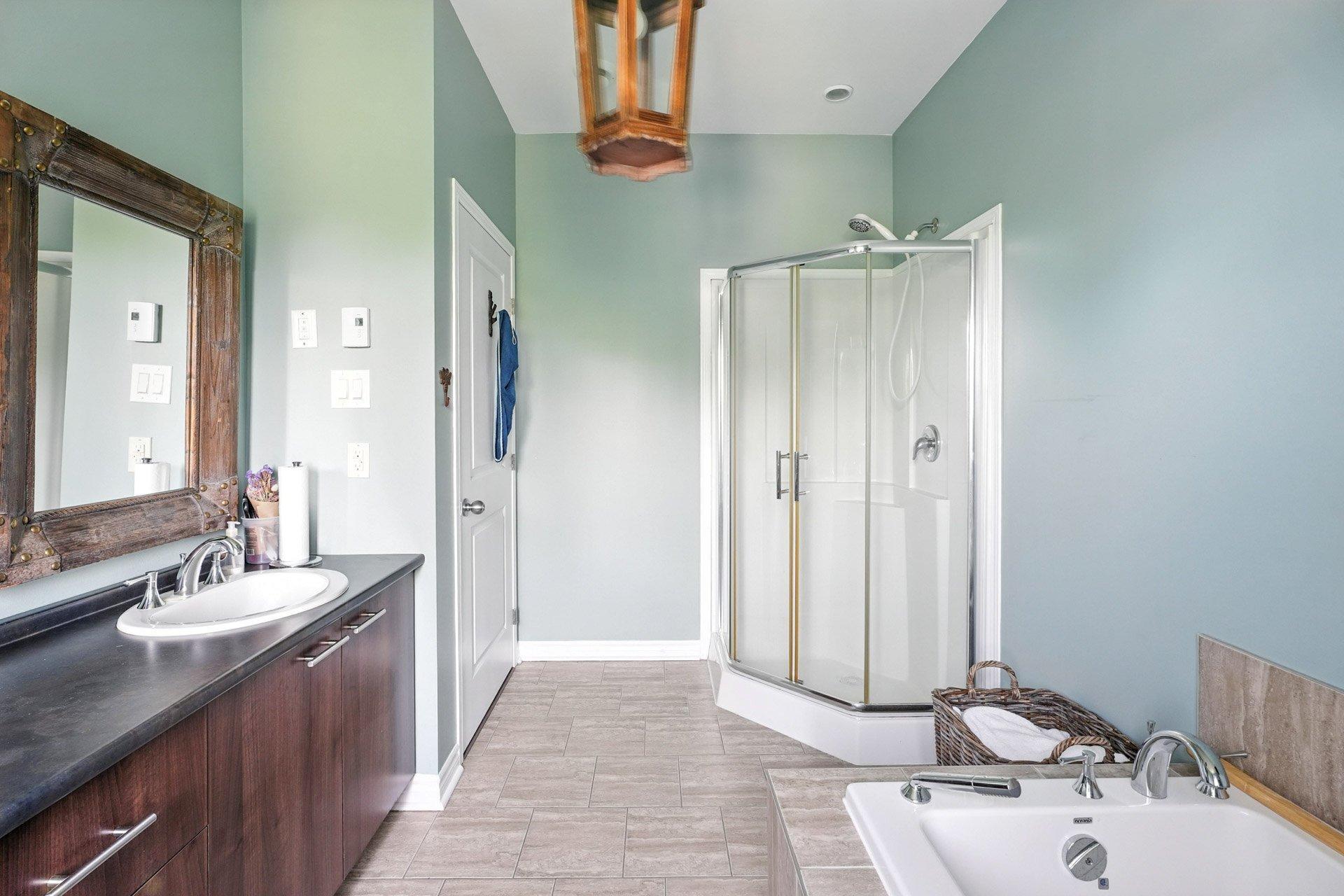 









20


Rue de Munich

, 10,
Gatineau (Aylmer),




QC
J9J1N3


