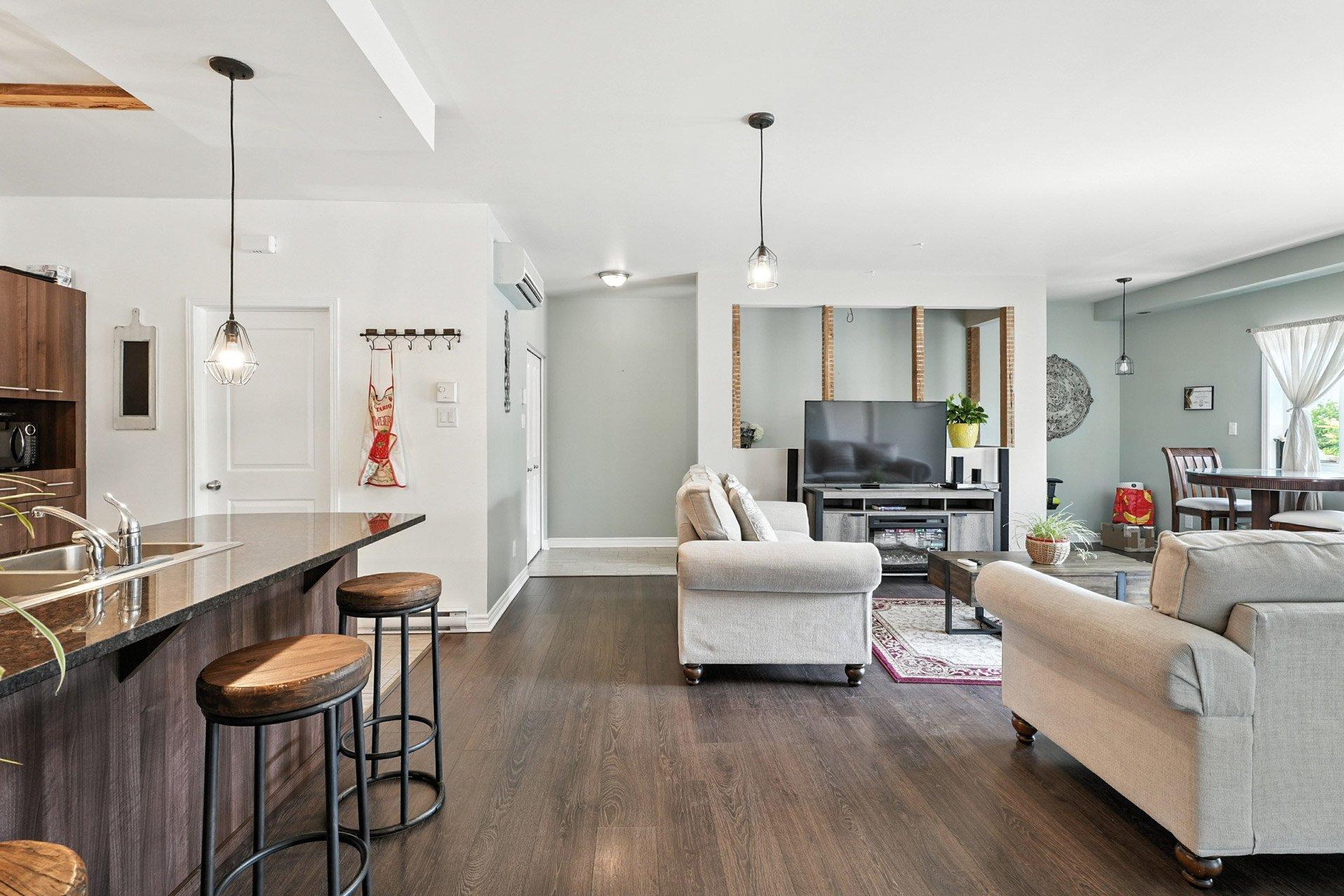 









20


Rue de Munich

, 10,
Gatineau (Aylmer),




QC
J9J1N3

