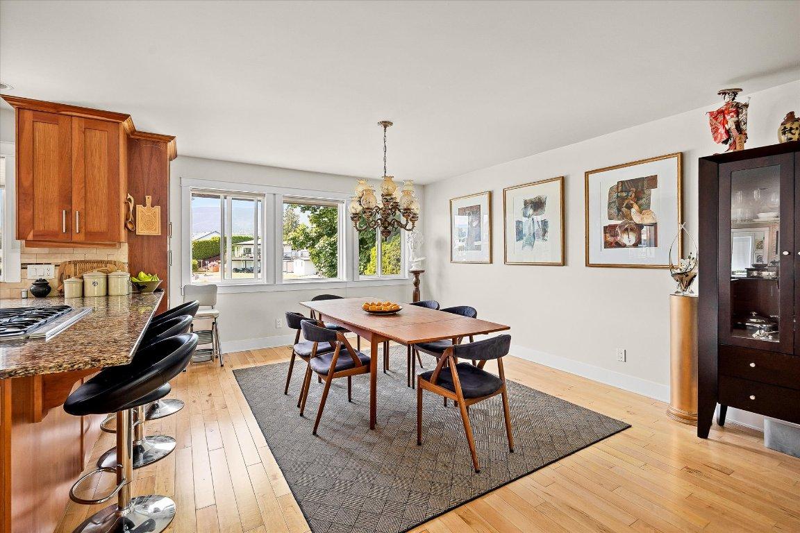 









1670


Pritchard

Drive,
West Kelowna,




BC
V4T 1X5

