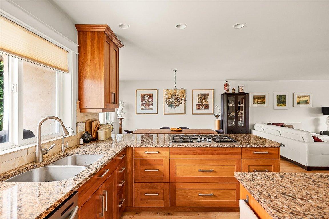 









1670


Pritchard

Drive,
West Kelowna,




BC
V4T 1X5

