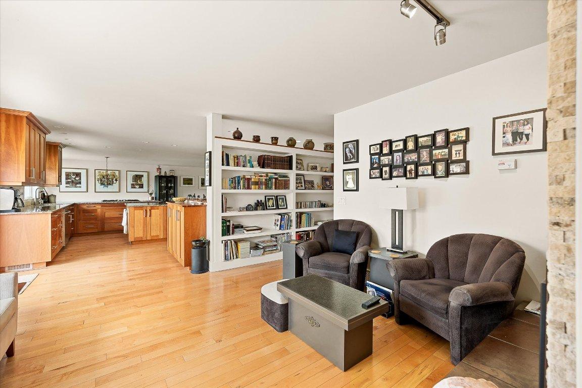 









1670


Pritchard

Drive,
West Kelowna,




BC
V4T 1X5

