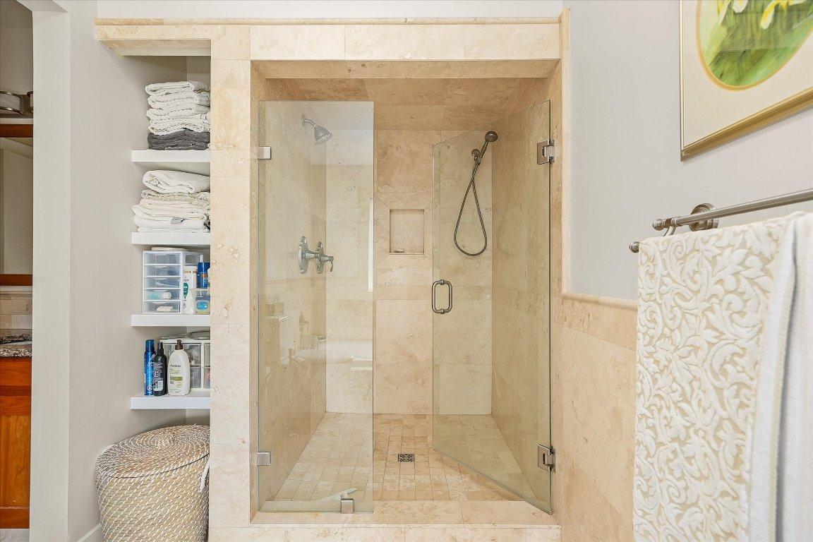 









1670


Pritchard

Drive,
West Kelowna,




BC
V4T 1X5

