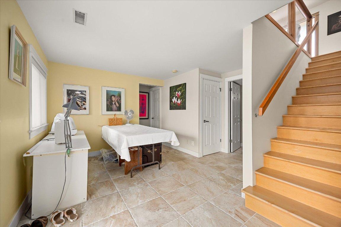 









1670


Pritchard

Drive,
West Kelowna,




BC
V4T 1X5

