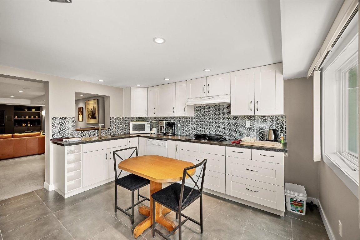 









1670


Pritchard

Drive,
West Kelowna,




BC
V4T 1X5

